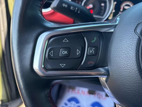 Certified 2022 Jeep Gladiator Rubicon AWD/4WD image 18