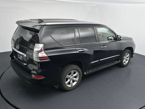 Used 2019 Lexus GX 460 AWD/4WD image 16