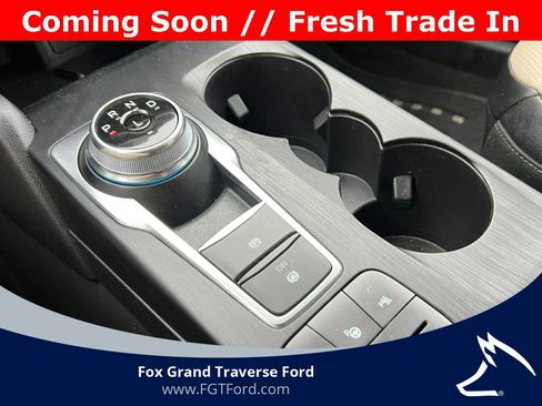 Certified 2022 Ford Escape Titanium w/ Titanium Elite Package image 28