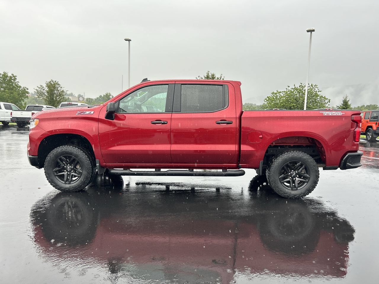 Used 2023 Chevrolet Silverado 1500 LT Trail Boss w/ Convenience Package II AWD/4WD image 4