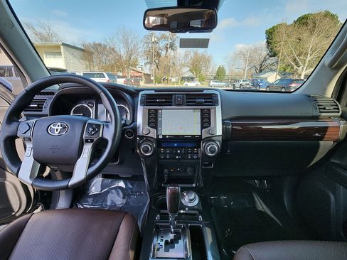 Used 2024 Toyota 4Runner Limited image 27