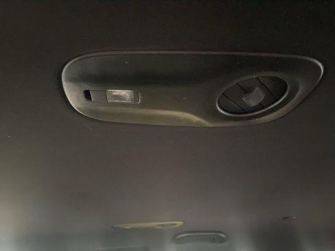 New 2026 Chrysler Pacifica Select w/ S Appearance Package FWD image 8