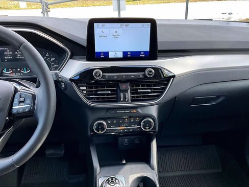 Used 2022 Ford Escape SE w/ Convenience Package image 6