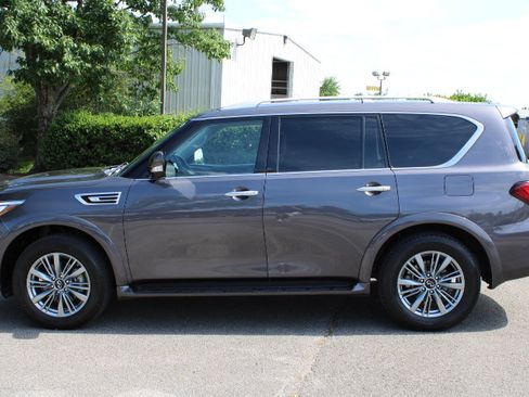 Used 2022 INFINITI QX80 Luxe w/ Cargo Package RWD image 10