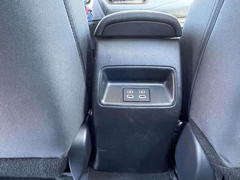 Used 2024 Toyota Corolla LE FWD image 13