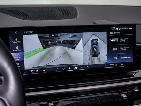 Used 2024 BMW X5 xDrive40i w/ Executive Package image 23