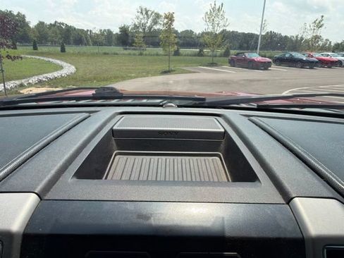 Used 2015 Ford F150 Lariat w/ Equipment Group 501A Mid AWD/4WD image 30