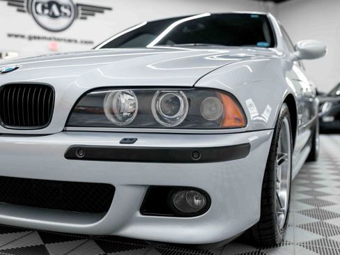 Used 2003 BMW M5 RWD image 12