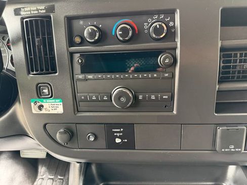 Used 2024 GMC Savana 2500 w/ Driver Convenience Package RWD image 11