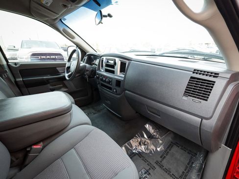 Used 2007 Dodge Ram 1500 Truck SLT image 22