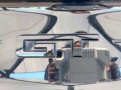 Used 2018 Ford Mustang GT Premium w/ Equipment Group 401A image 10