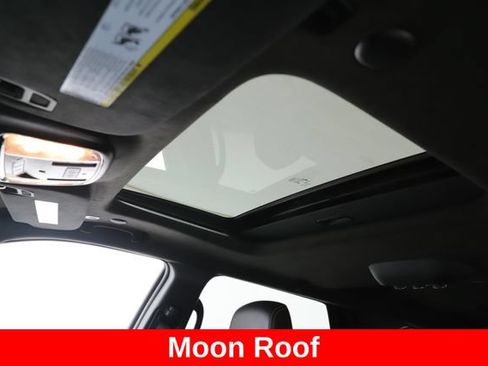 Used 2025 Dodge Durango R/T AWD/4WD image 18