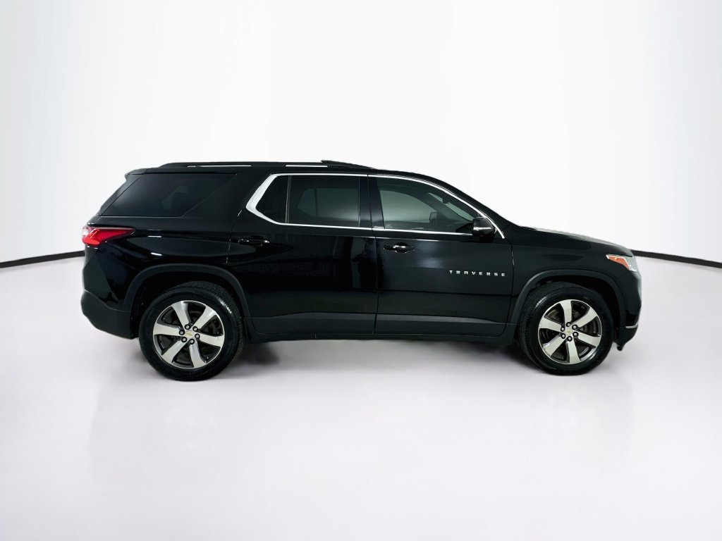 Used 2019 Chevrolet Traverse LT w/ LT Premium Package FWD image 9
