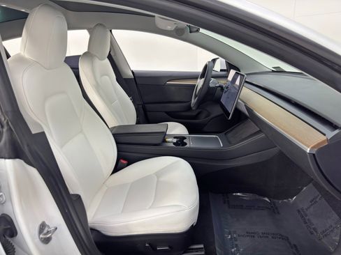 Used 2022 Tesla Model 3 Long Range image 15