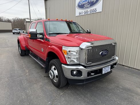 Used 2012 Ford F350 Lariat w/ Chrome Pkg image 5