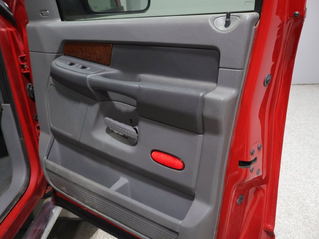 Used 2006 Dodge Ram 2500 Truck SLT w/ Light Group AWD/4WD image 27