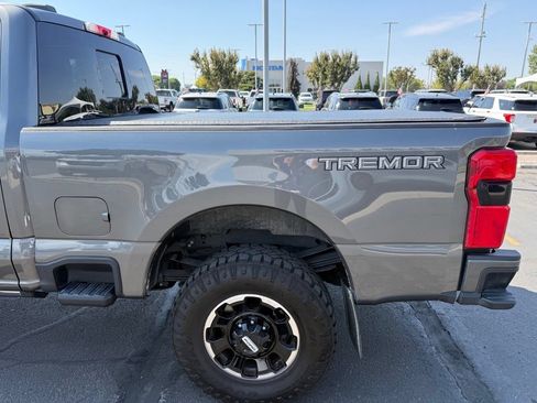 Used 2026 Ford F250 Lariat w/ Tremor Off-Road Package AWD/4WD image 8
