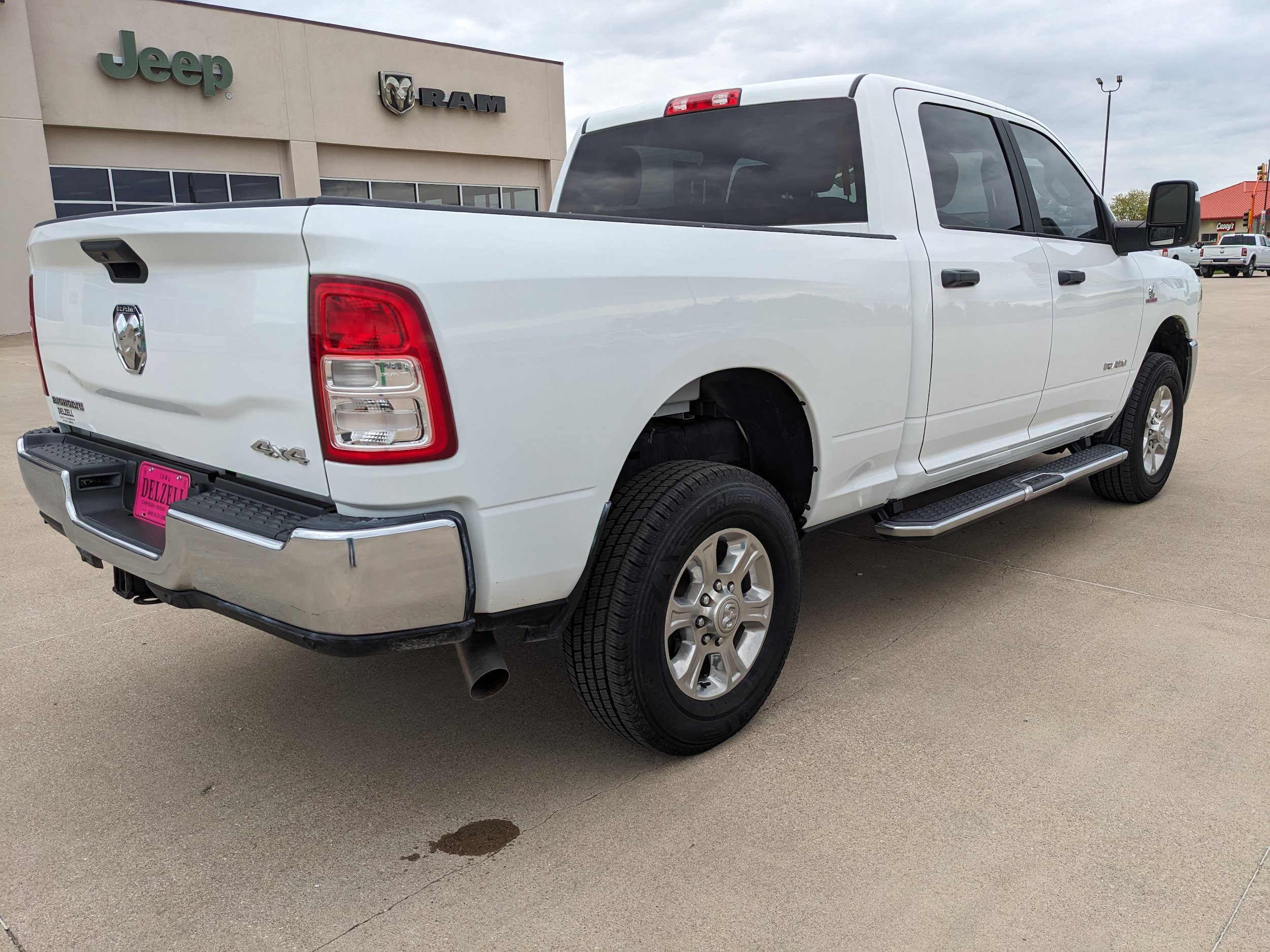 Used 2024 RAM 2500 Big Horn w/ Off Road Package AWD/4WD image 8