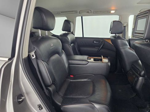 Used 2012 INFINITI QX56 2WD w/ Theater Pkg image 12