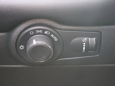 Used 2024 Dodge Durango R/T w/ Blacktop Package image 12