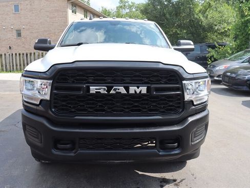 Used 2022 RAM 2500 Tradesman AWD/4WD image 2