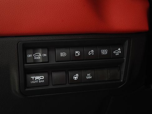 Used 2026 Toyota Sequoia TRD Pro AWD/4WD image 33