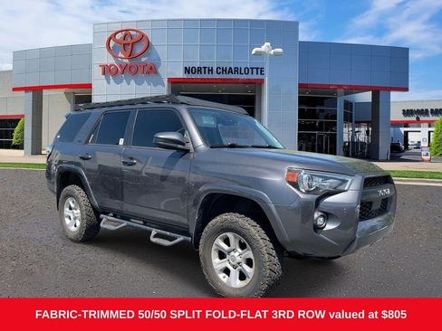 Used 2021 Toyota 4Runner SR5 AWD/4WD image 1