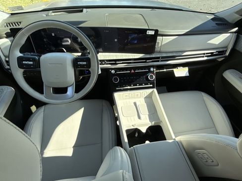 New 2025 Hyundai Santa Fe Calligraphy image 23