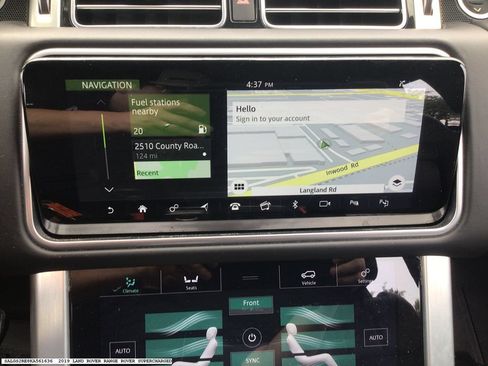 Used 2019 Land Rover Range Rover Supercharged AWD/4WD image 16