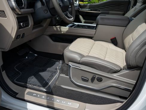 New 2026 Ford F450 Platinum AWD/4WD image 39