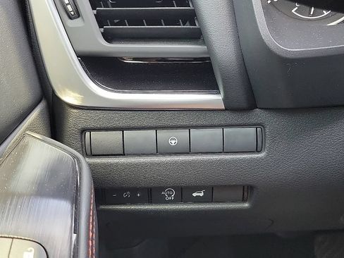 Used 2026 Nissan Rogue SV w/ Rock Creek Premium Package AWD/4WD image 14