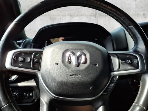 Used 2019 RAM 1500 Big Horn AWD/4WD image 23