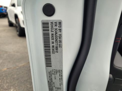 New 2026 Jeep Compass Trailhawk w/ Sun, Sound & Navigation Group image 14