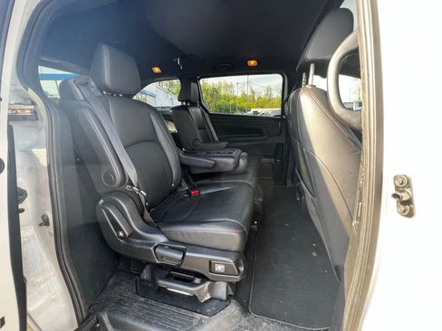 Used 2023 Honda Odyssey Sport image 14