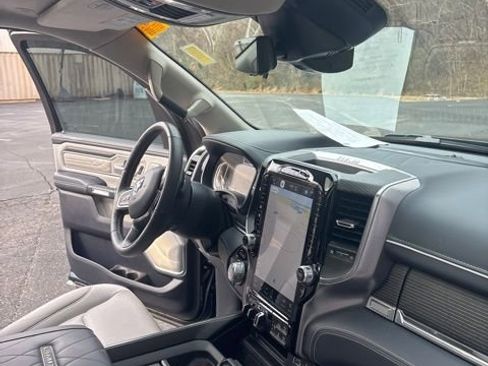 Used 2024 RAM 1500 Limited image 24
