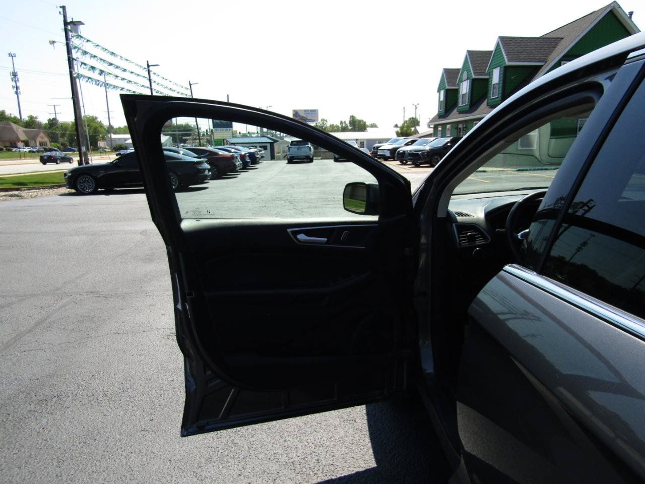 Used 2023 Ford Edge SEL AWD/4WD image 10