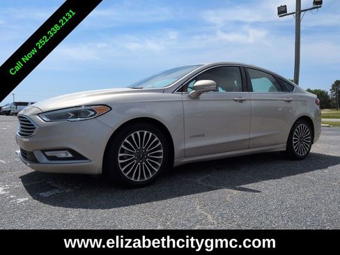 Used 2018 Ford Fusion Titanium image 7