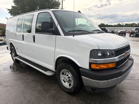 Used 2025 Chevrolet Express 2500 w/ Driver Convenience Package RWD image 2