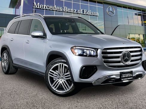 Used 2026 Mercedes-Benz GLS 450 GLS 450 image 1