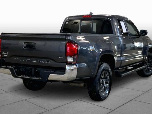Used 2021 Toyota Tacoma SR5 image 14