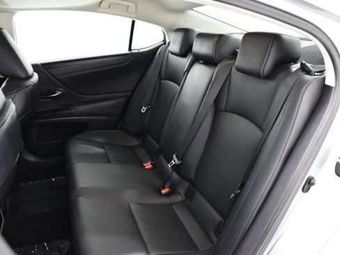 Used 2023 Lexus ES 350 w/ Premium Package image 21