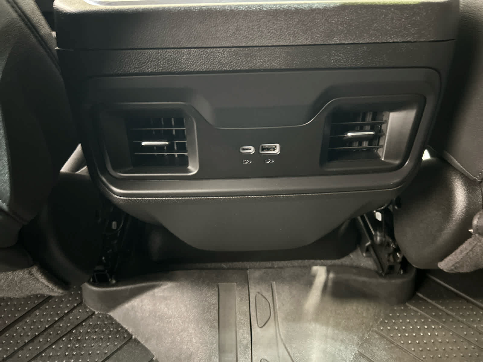 Used 2025 Chevrolet Silverado 2500 LT w/ Trail Boss Package AWD/4WD image 13