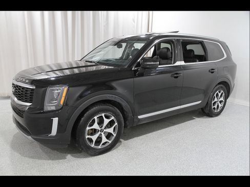 Used 2022 Kia Telluride EX w/ Towing Package AWD/4WD image 3