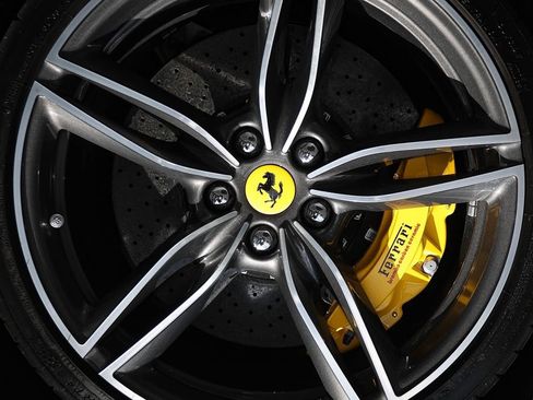 Certified 2023 Ferrari Roma RWD image 14
