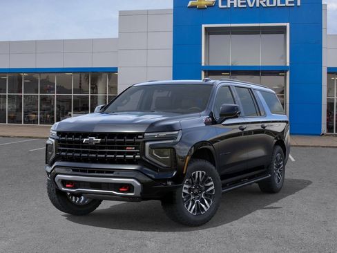 New 2026 Chevrolet Suburban Z71 w/ Z71 Off-Road Package AWD/4WD image 10