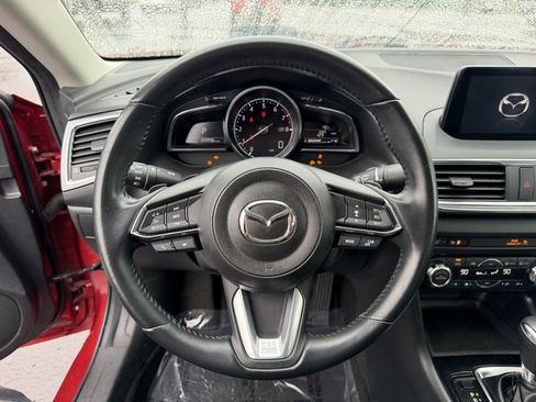 Used 2018 MAZDA MAZDA3 Grand Touring w/ Premium Equipment Package image 20