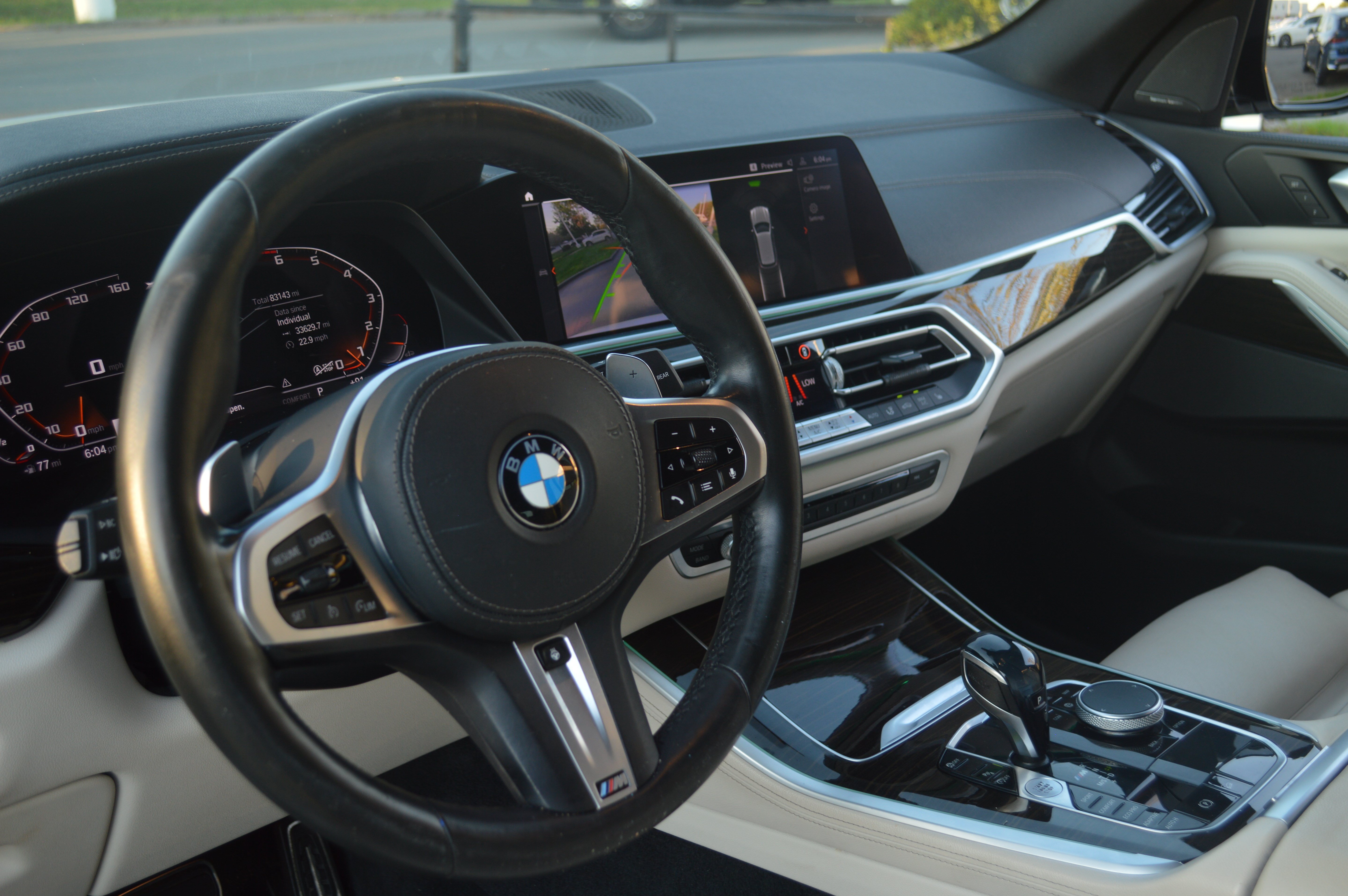 Used 2020 BMW X5 M50i w/ Premium Package AWD/4WD image 21