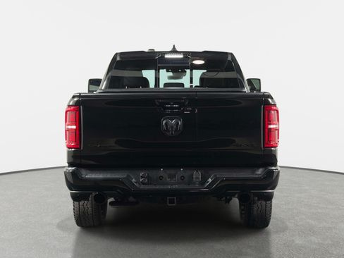 Used 2025 RAM 1500 Limited AWD/4WD image 8