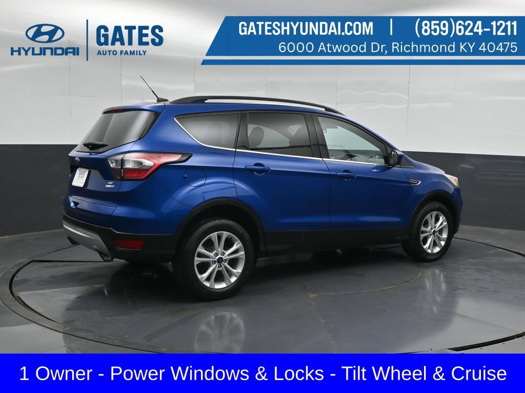 Used 2018 Ford Escape SE AWD/4WD image 2