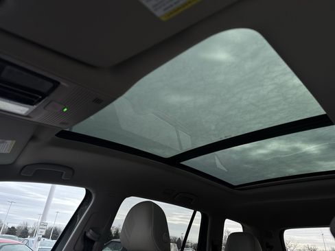 New 2026 Volkswagen Atlas SEL Premium R-Line image 19